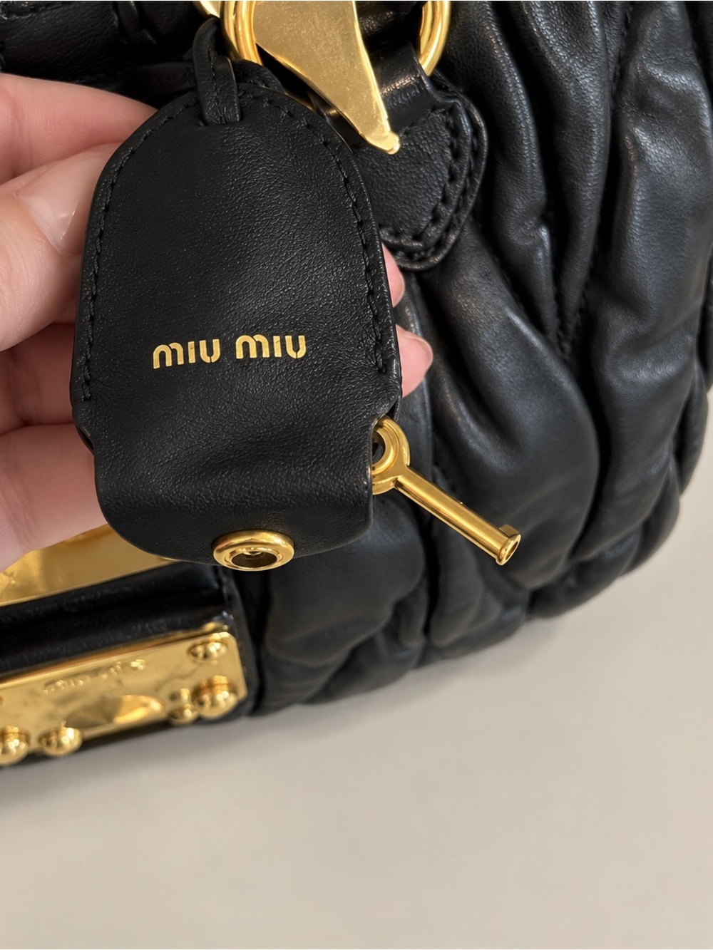 Miu Miu Matelassé Lux Bauletto Aperto Satche - Picture 11 of 11